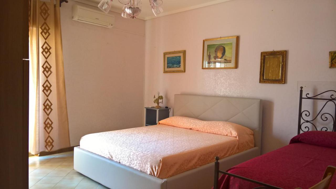 Fronte - 50m Dalla Apartamento *